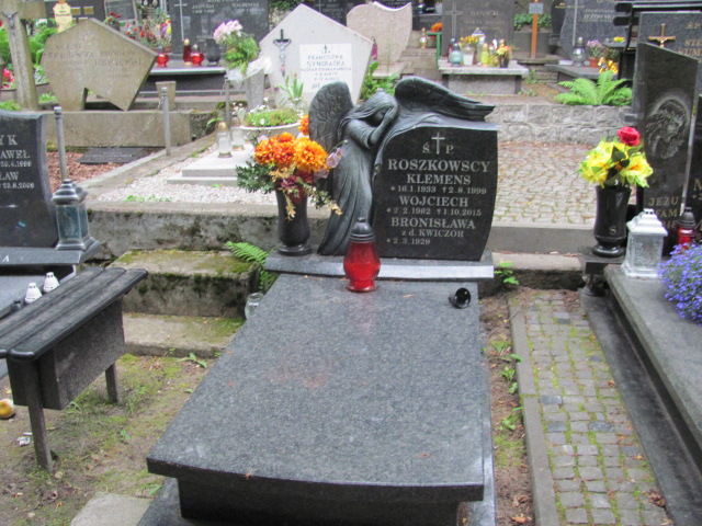 Grób BRONISŁAWA ROSZKOWSKA