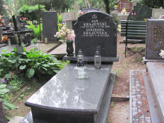 Grób Gertruda Krajeńska