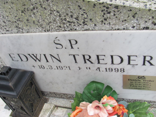 Urszula Treder 1926 Sopot - Grobonet - Wyszukiwarka osób pochowanych