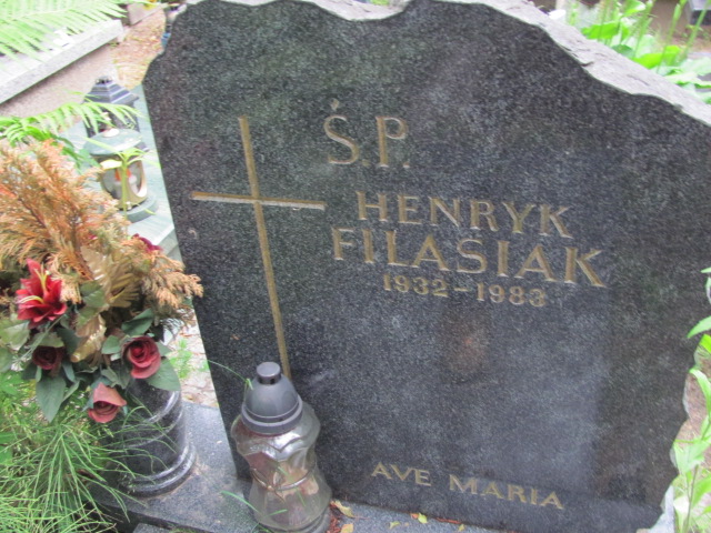 Ewa FILASIAK-ŚMIGLAK 1945 Sopot - Grobonet - Wyszukiwarka osób pochowanych