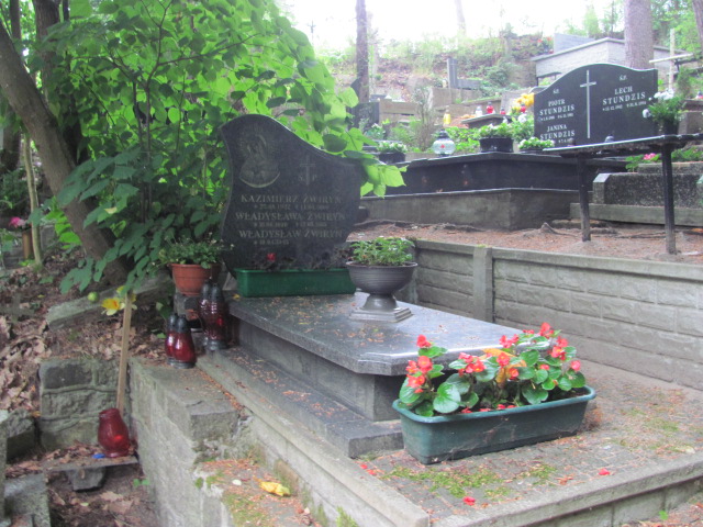 Grób Kazimierz Żwiryn